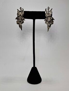 Antique Sterling Silver Gothic Floral Clip On Earrings